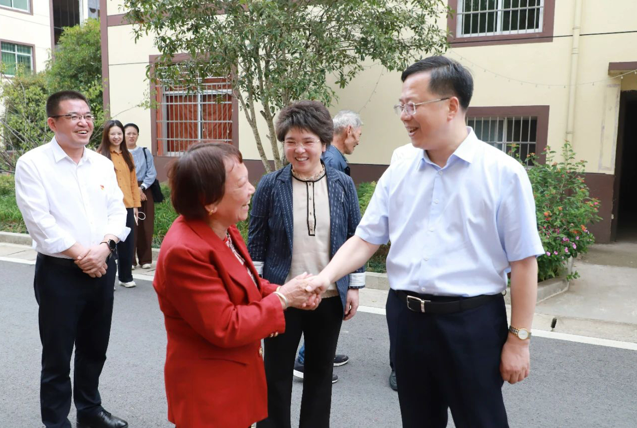 高屹在江山市白沙村調研時強調：牢記囑托&nbsp;感恩奮進讓新時代的白沙村好上加好越來越好